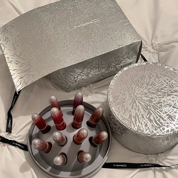 MAC cosmetics 12 mini Lipsticks - Picture 4 of 4